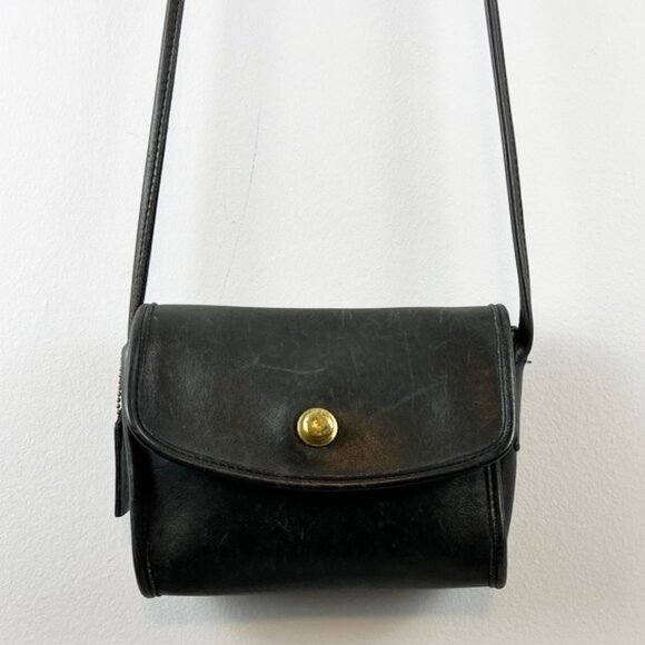 Coach Vintage Chrystie Black Leather Crossbody Pull Button Bag USA - Picture 1 of 16